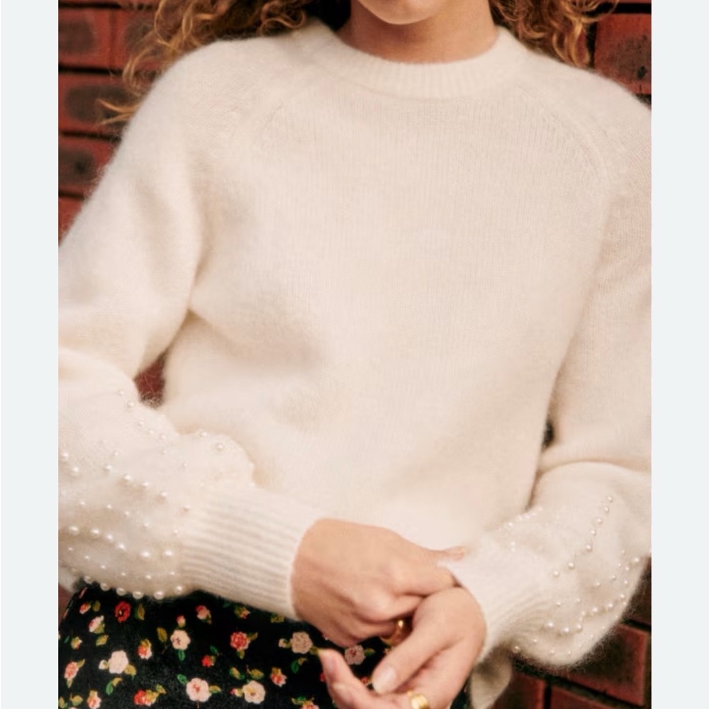 Women's Cream Pullover Sweater with Pearl-Embellished Sleeves